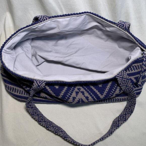 HANDMADE Lined Crochet Bag - Picture 5 of 9